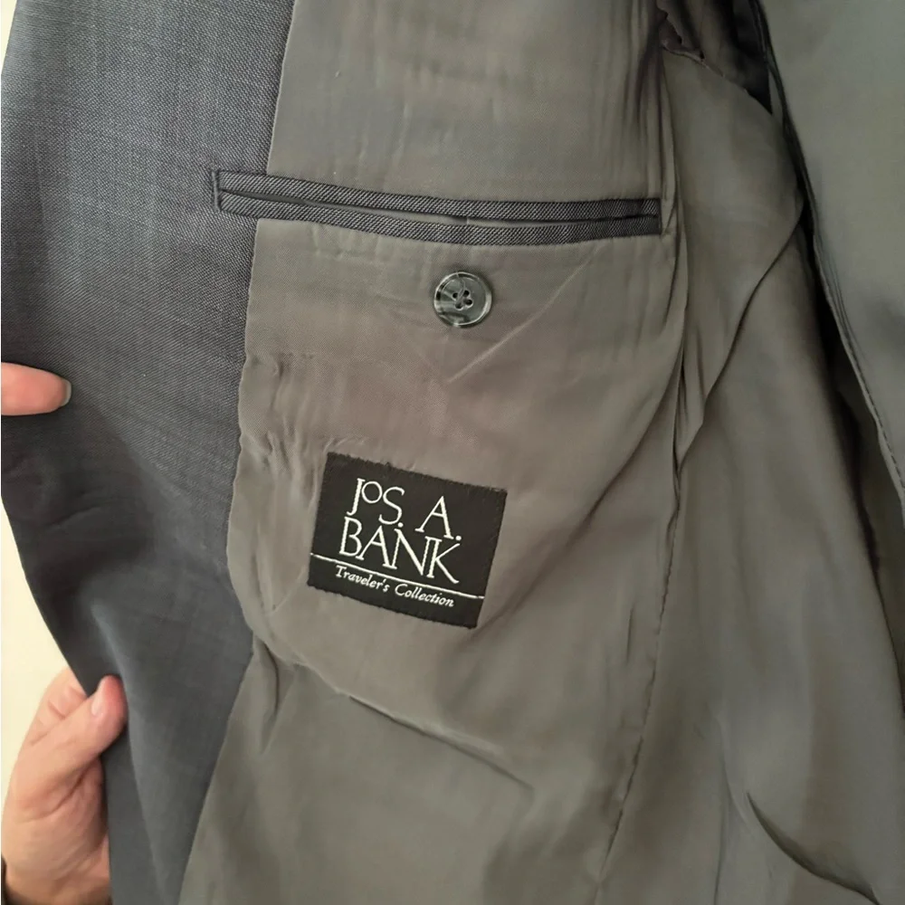 Jos. A. Bank Charcoal Men's Suit - Picture 4 of 8